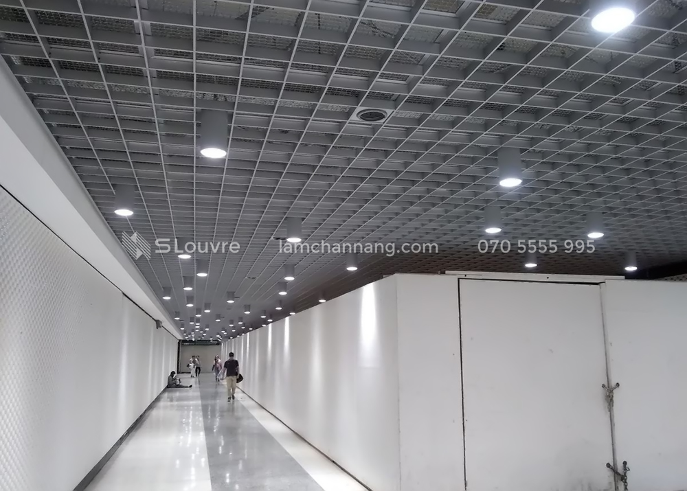 tran-nhom-ben-xe-station-aluminium-ceiling-1
