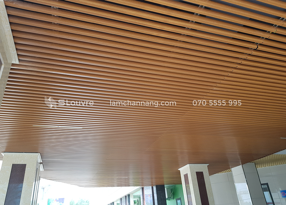tran-nhom-benh-vien-hospital-aluminium-ceiling-1