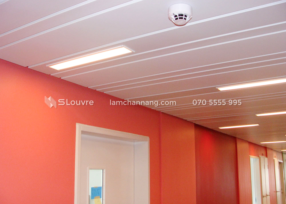 tran-nhom-hanh-lang-corridor-aluminium-ceiling-11