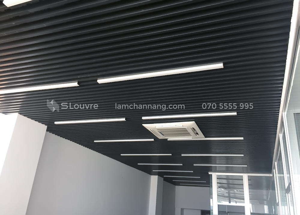 tran-nhom-hanh-lang-corridor-aluminium-ceiling-15