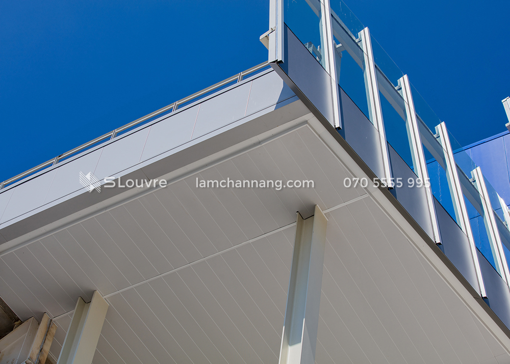 tran-nhom-mai-sanh-canopy-aluminium-ceiling-3