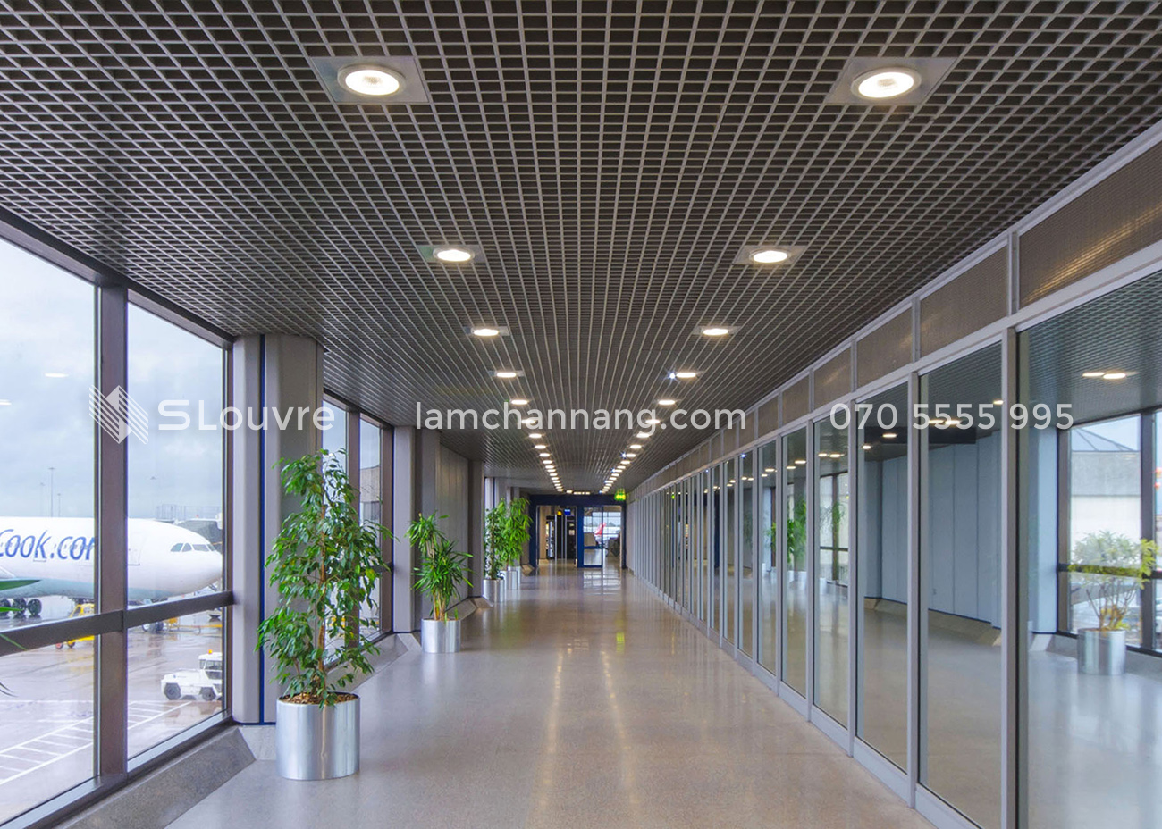tran-nhom-san-bay-airport-aluminium-ceiling-5