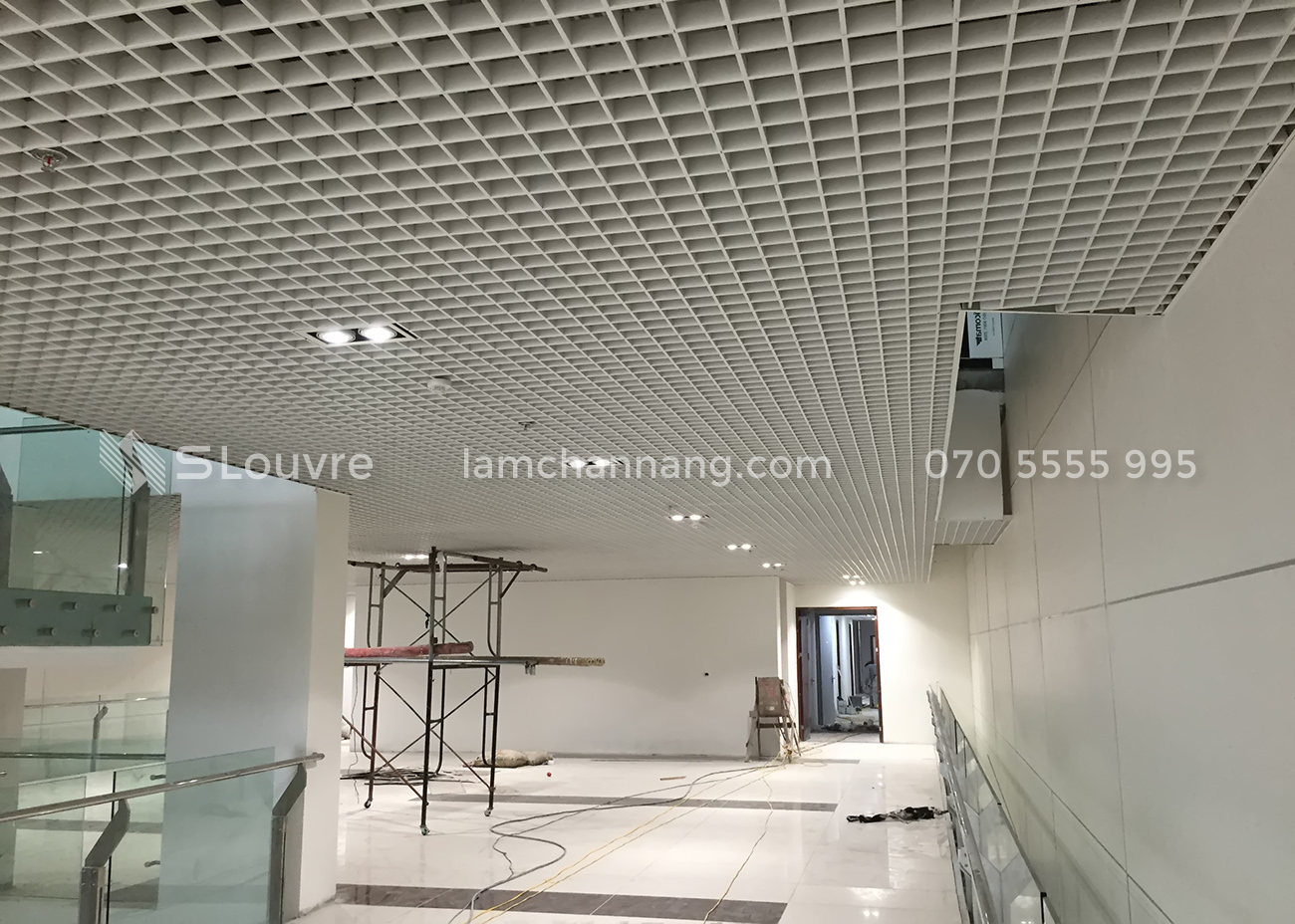 tran-nhom-khach-san-hotel-aluminium-ceiling-7