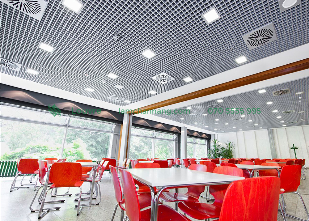 tran-nhom-nha-hang-restaurant-aluminium-ceiling-5