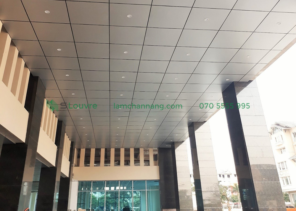 tam-alu-mai-vom-roof-lobby-aluminium-panel-3