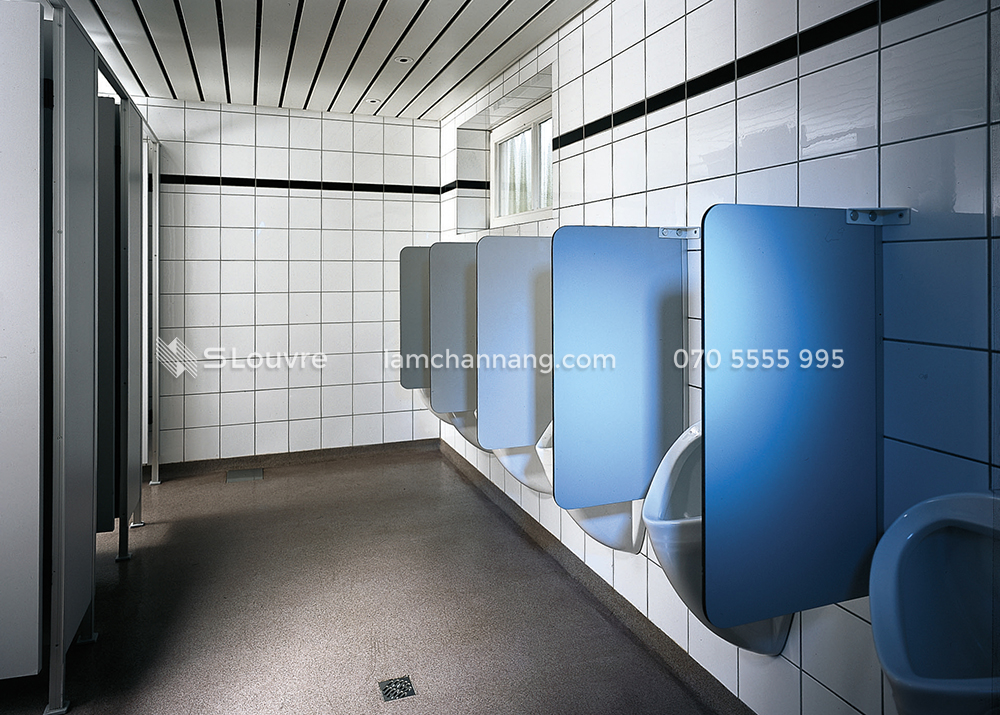 tran-nhom-nha-ve-sinh-toilet-aluminium-ceiling-5