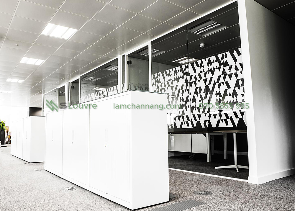 tran-nhom-van-phong-aluminium-ceiling-office-11